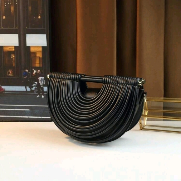 Elegant Silver Clutch Bag - Picture 9 of 16